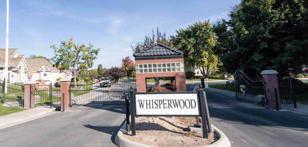 Whisperwood Neighborhood in Foest Hill